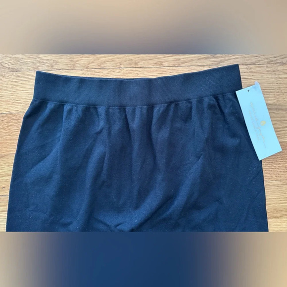 NWT Spiritual Gangster Black Leggings Size XS/S - Picture 5 of 6